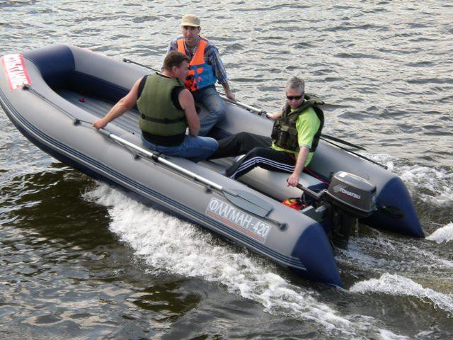 Купить надувную лодку ПВХ с жестким дном - рейтинг марок, цена