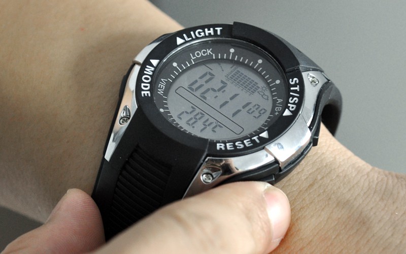 Купить наручные часы для рыбака с барометром - Casio Купить наручные часы для рыбака с барометром - Casio