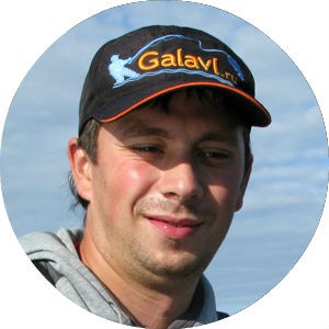 ФишХангри (голодная рыба) - прикормка и приманка для карпа, карася, леща (видео)