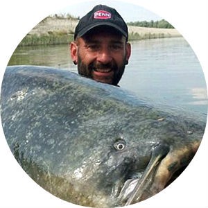 Отзывы на активатор клева FishHungry (голодная рыба). Прикормка и приманка Фиш Хангри (видео)